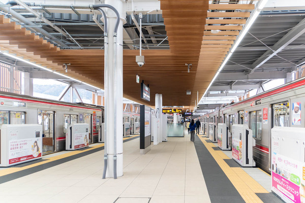 箕面萱野駅20240404165058