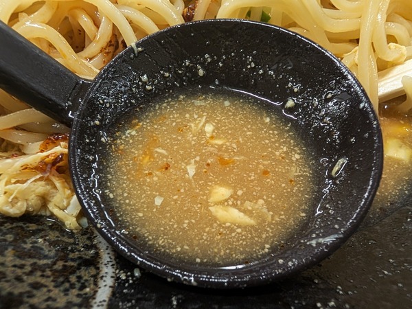 PXL_20251012_084443272