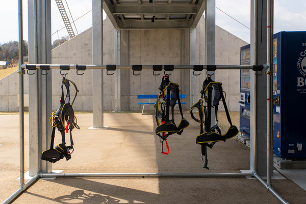 GRAVITATE20250407115334