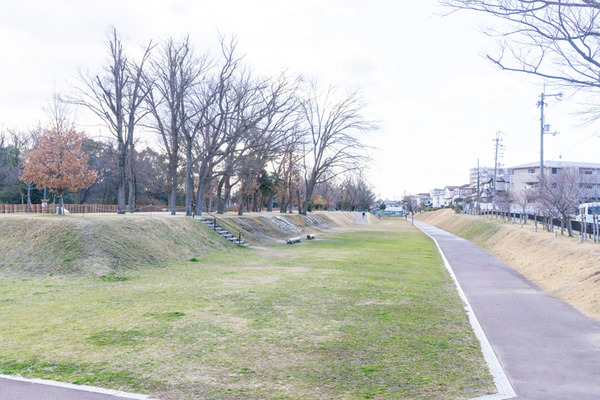 今城塚古墳公園-21012940