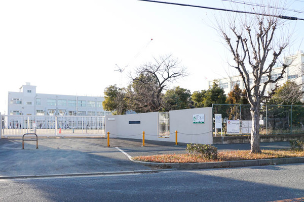 富田小学校-202302051