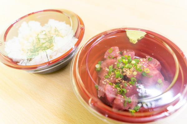 本まぐろ直売所-2012083