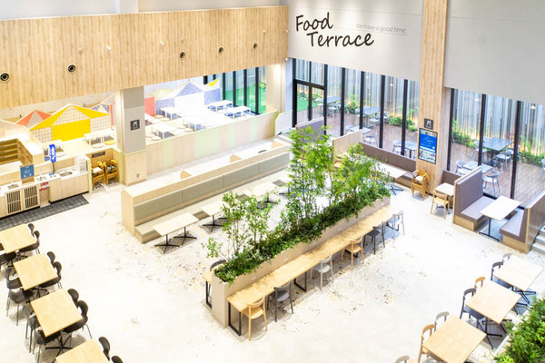 フードテラス席20230413032259