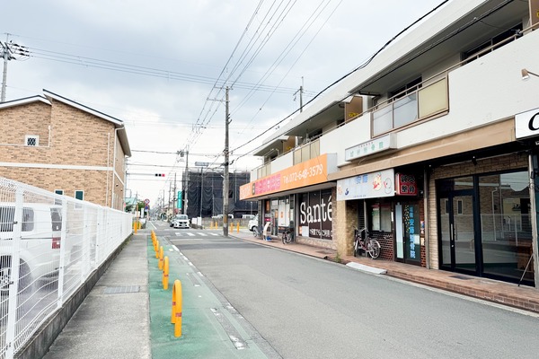 高槻市城南町 AntiqueAmulet 道順