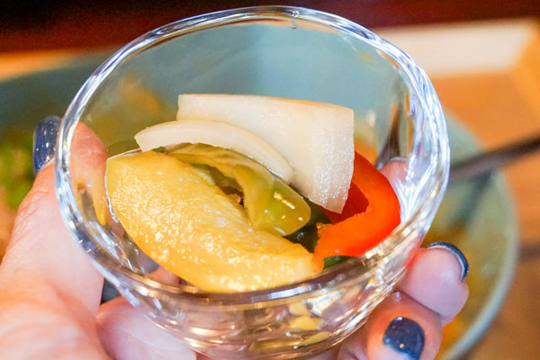 裸足のマミさんの店-2023020825