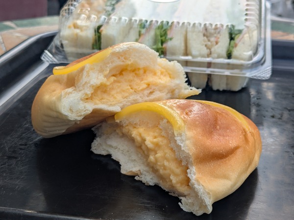 PXL_20251210_010537650