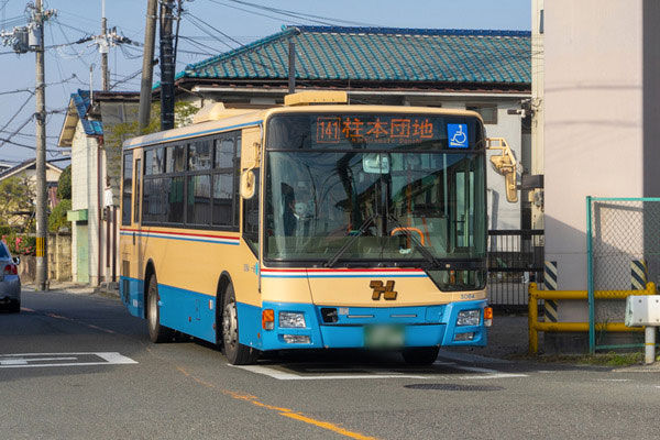 阪急バス「忍頂寺車作線・茨木富田系統」の運行が廃止されてる : 高槻