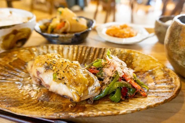 5db83fc45f6d22664d6260555de1938e-1