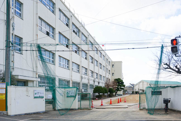 南大冠小学校-202302081