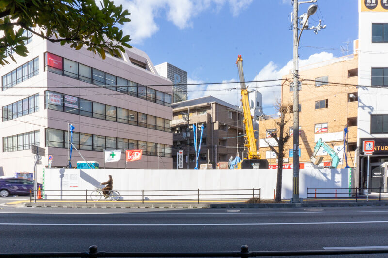 阪急高槻市駅ちかくに8階建てのホテルつくってる 高槻つーしん 阪急高槻市駅ちかくに8階建てのホテルつくってる 高槻つーしん