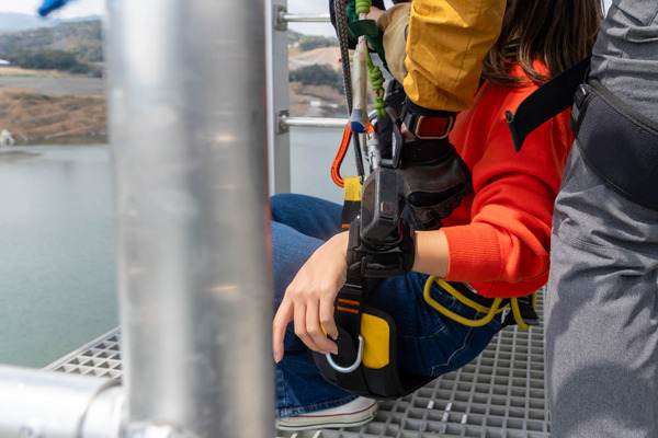 GRAVITATE20250407122310