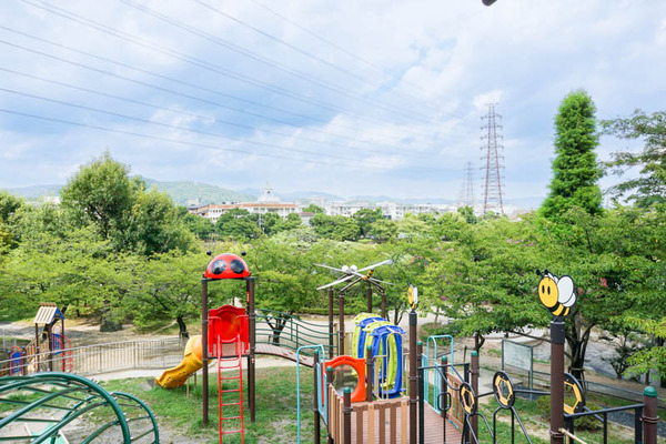 耳原公園-2022080472