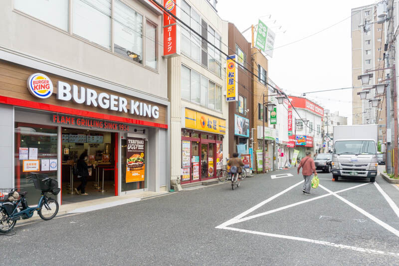 阪急高槻市駅前に美容室 Noism Osaka ができてる バーガーキングの上 高槻つーしん 阪急高槻市駅前に美容室 Noism Osaka ができてる バーガーキングの上 高槻つーしん
