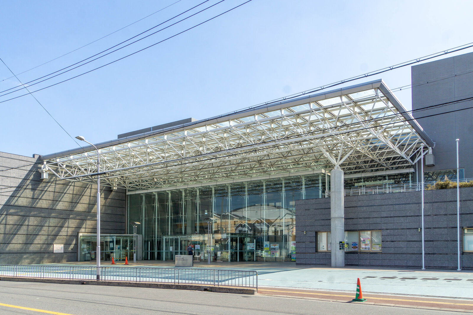 高槻 市立 中央 図書館