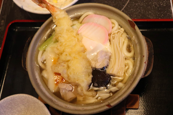 高槻市郡家新町 水車 鍋焼うどん