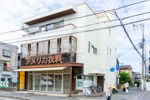 アメリカ衣料-202109214