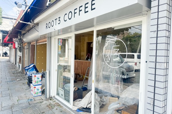 島本町 ROOT3 COFFEE 工事の様子