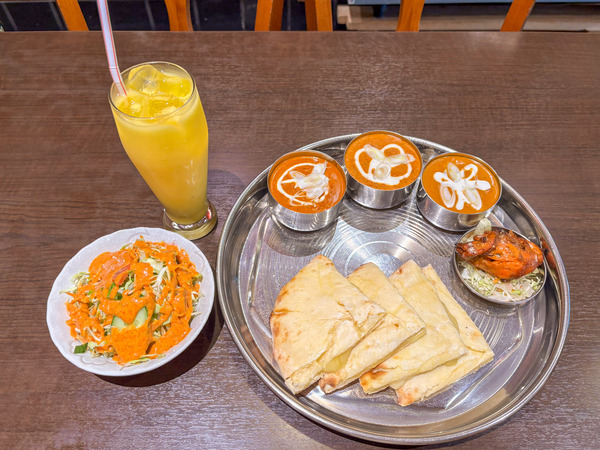 ガンガ 高槻市紺屋町 チーズナンランチ