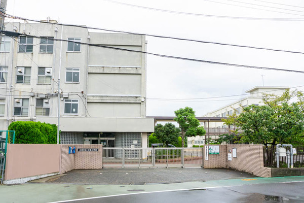 如是小学校の木造校舎が解体されるみたい 高槻つーしん