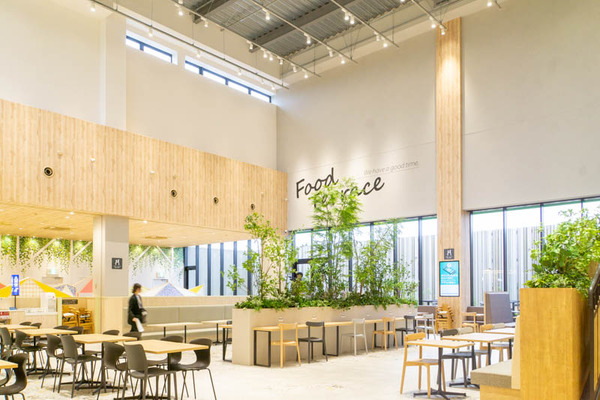 フードテラス席20230413032022