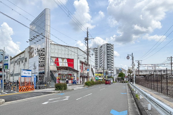 摂津富田駅前駐輪場3