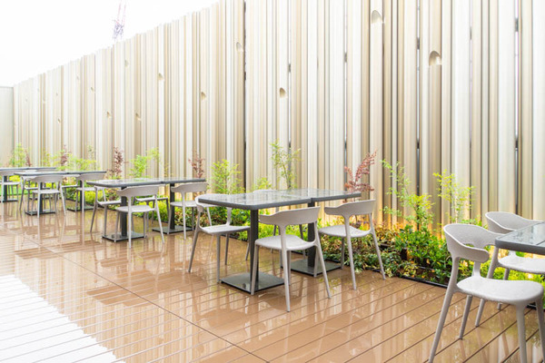 フードテラス席20230413032058