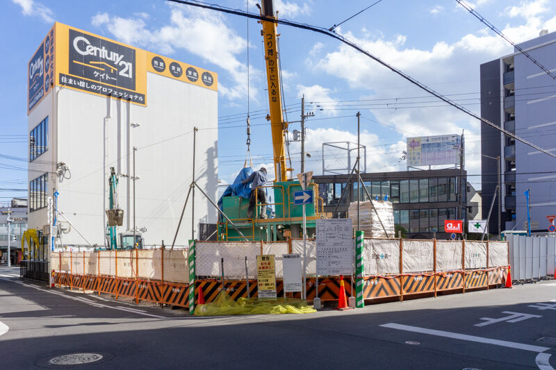 阪急高槻市駅ちかくに8階建てのホテルつくってる 高槻つーしん 阪急高槻市駅ちかくに8階建てのホテルつくってる 高槻つーしん