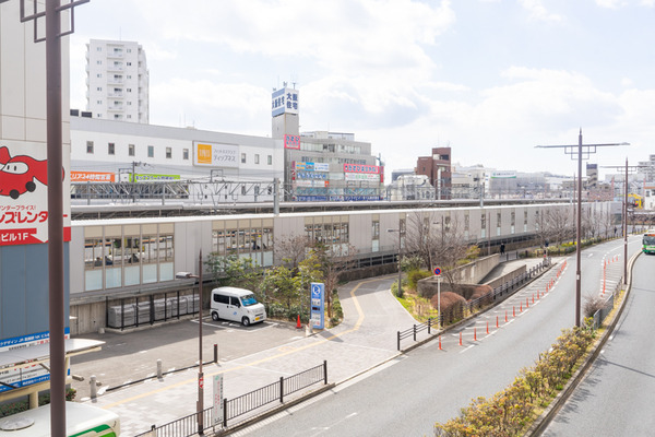 JR高槻駅-2102181