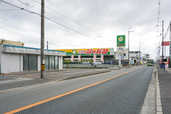 ローソン芝生町-202111084