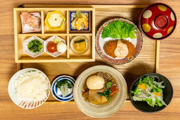 いろどり弁当2503191