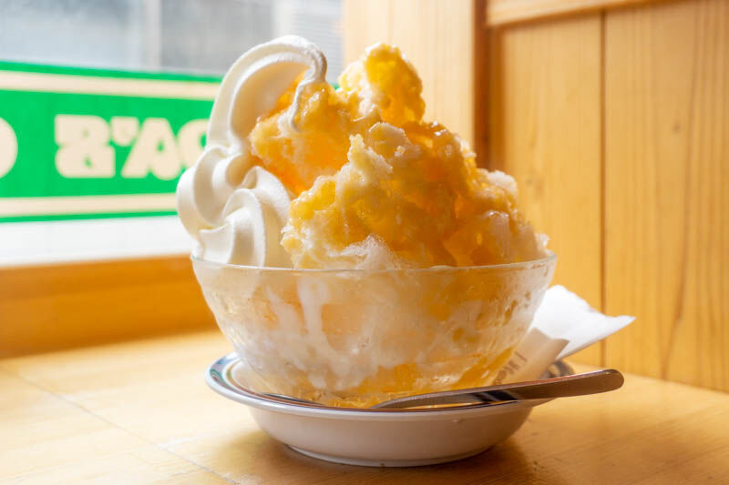 コメダ珈琲店 の 3種のフルーツミックスかき氷 高槻市城北町 たかつーグルメ 高槻つーしん