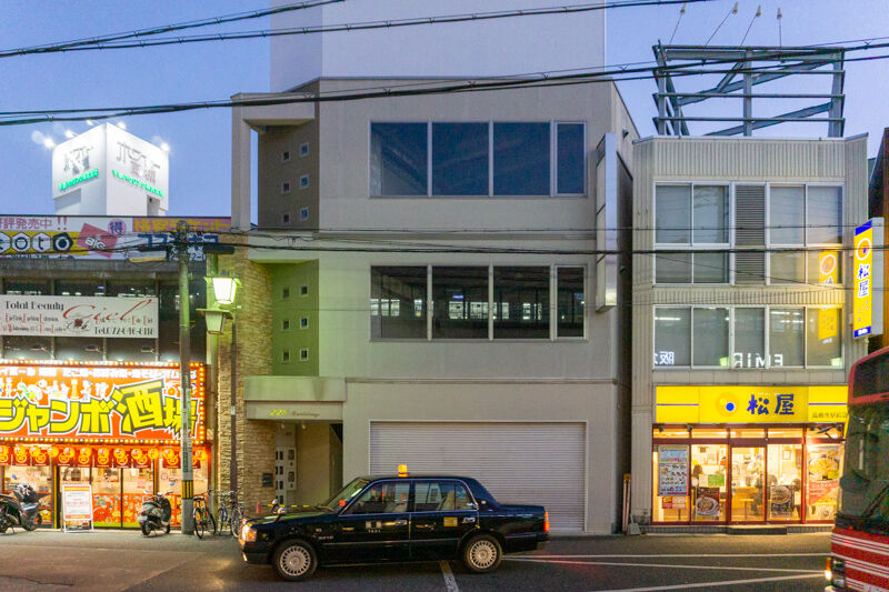 阪急高槻市駅前にバーガーキングができるみたい 3月16日オープン 高槻つーしん 阪急高槻市駅前にバーガーキングができるみたい 3月16日オープン 高槻つーしん