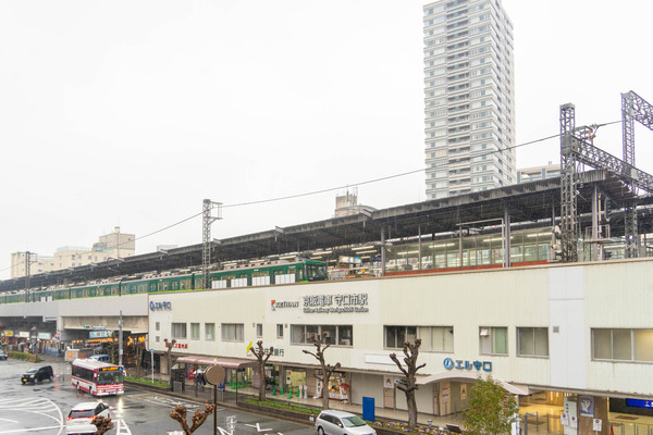 守口市駅-2201111