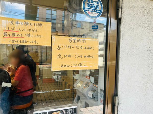 aeb16548-1141-4644-bd46-719258578f1d