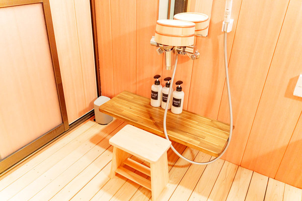 ヒノキ風呂-2508281