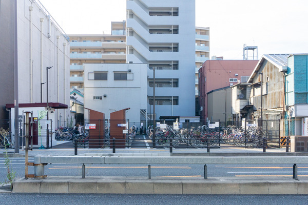 守口駅自転車駐車場 -230711-1