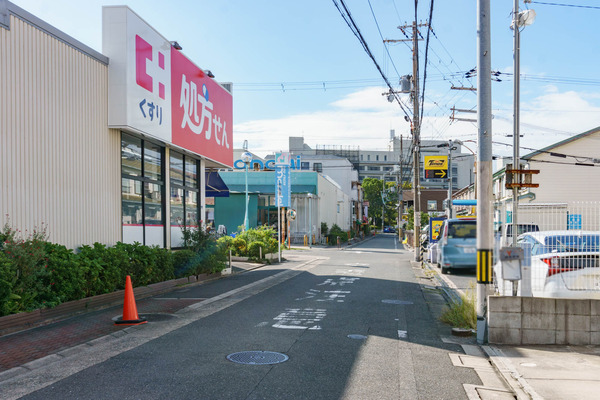 ココカラファイン1013-3