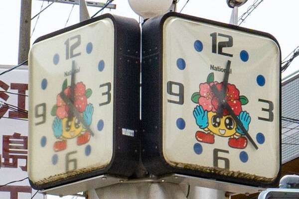 特に関係ない寺内町にある双子の時計