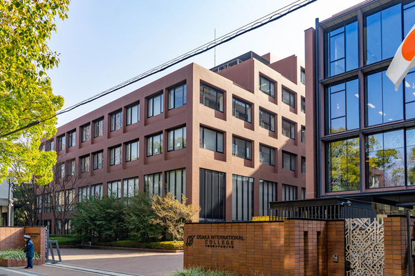 大阪国際大学短期大学部