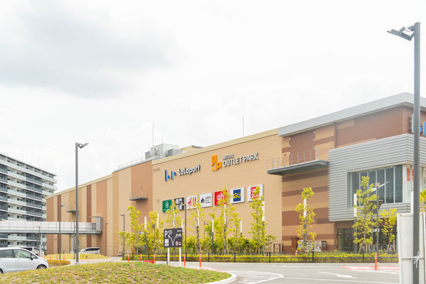 ららぽーと門真-2406064