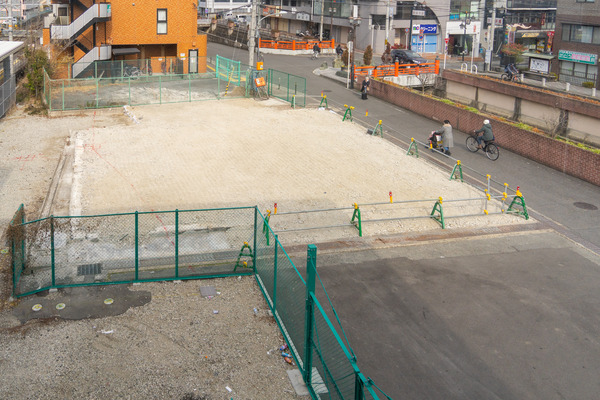 野崎駅ロータリー-2202032