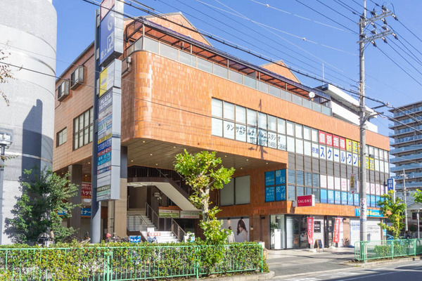 サロンズ20211123105203