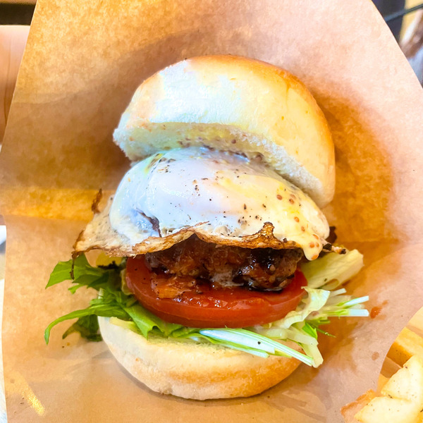 3553F625-0373-4AB3-948A-7C8BB26376B3