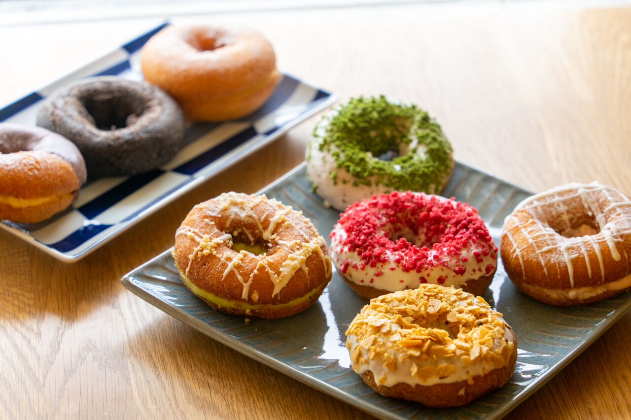 334ラッキードーナツ」の『有馬ドーナツ』など（茨木市東中条町）【い