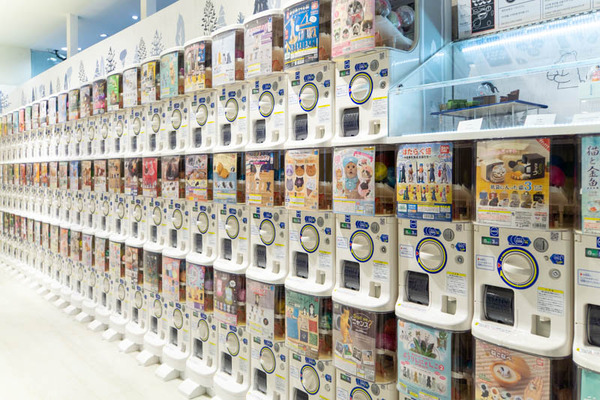 ガチャガチャの森20221005094438