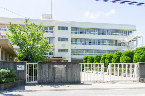 西陵中学校20220829110754