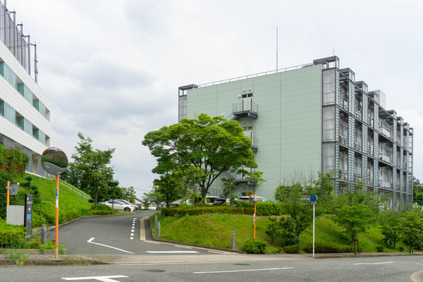 アンジェス20210622145804