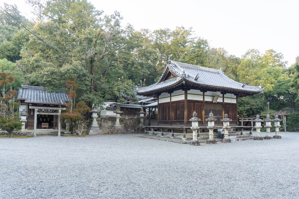 新見天照大神神社20220309162922