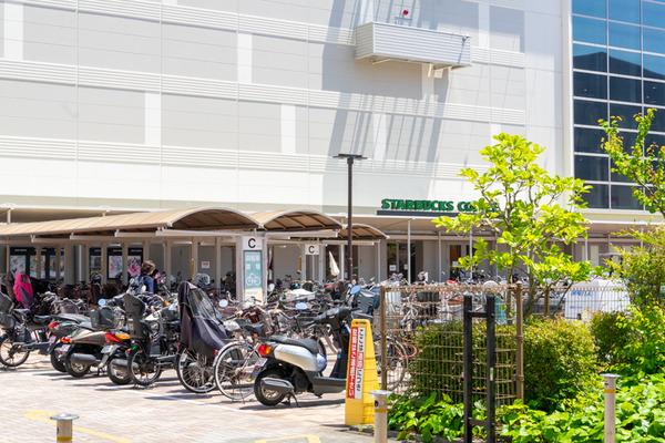 イオンモール茨木-2106011