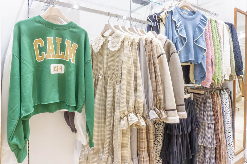 ららぽーとexpocityにつくってたアパレル店 Retro Girl がオープンしてる 茨木つーしん ららぽーとexpocityにつくってたアパレル店 Retro Girl がオープンしてる 茨木つーしん